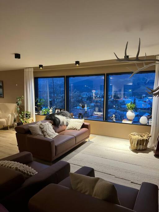 Seyðisfjörður Botnahlid Villa, Mountain And Town Views And Outdoor Sauna מראה חיצוני תמונה
