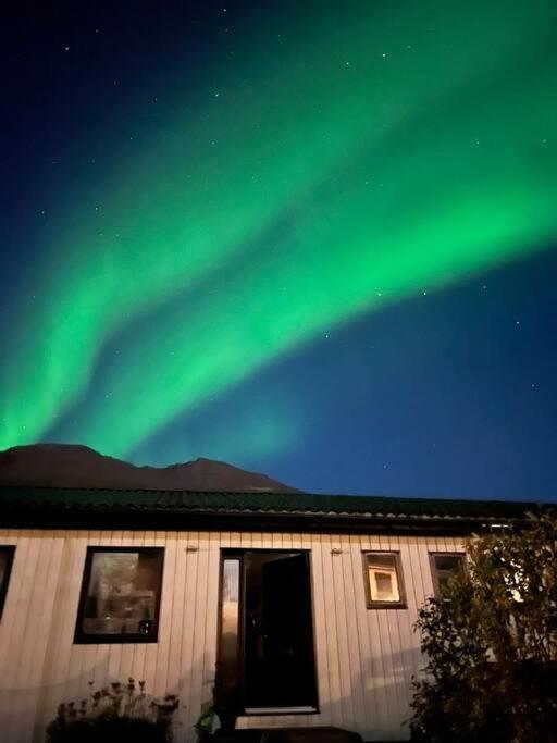 Seyðisfjörður Botnahlid Villa, Mountain And Town Views And Outdoor Sauna מראה חיצוני תמונה