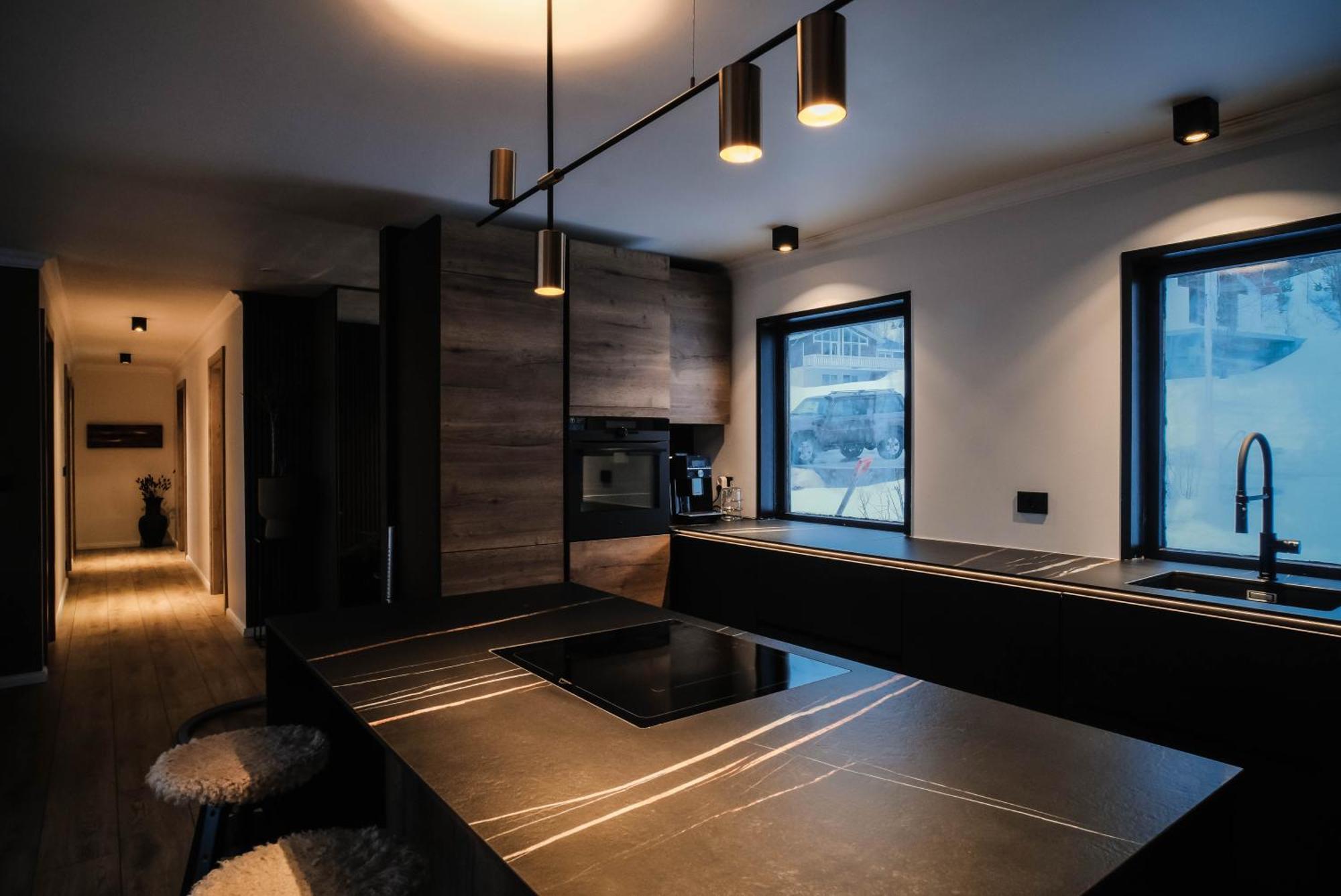 Seyðisfjörður Botnahlid Villa, Mountain And Town Views And Outdoor Sauna מראה חיצוני תמונה